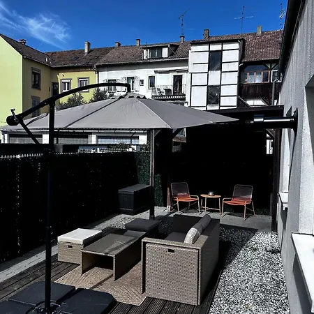 Au Bord Du Logelbach 度假居